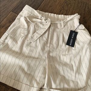 NWT MODERN WORKS SHORTS